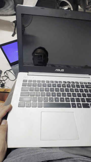 Xác Asus K451 Ko lên nguồn chưa qua sửa chữa. Mua bán Laptop tại Quận Ninh Kiều Cần Thơ được đăng bởi Real Tech hình 1
