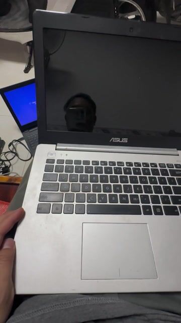 Xác Asus K451 Ko lên nguồn chưa qua sửa chữa. Mua bán Laptop tại Quận Ninh Kiều Cần Thơ được đăng bởi Real Tech hình 1