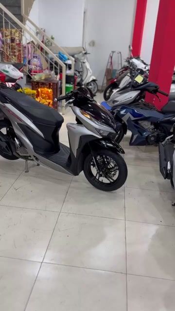 Vario 150 2021 Bạc Đen Posche.BS62.Xe miễn bàn. Mua bán Xe máy tại Quận 6 Tp Hồ Chí Minh được đăng bởi Cửa Hàng Xe Máy Hoà Bùi hình 1