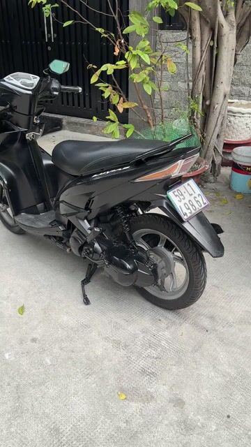 Yamaha Luvias Đen 49862 km. Mua bán Xe máy tại Quận 3 Tp Hồ Chí Minh được đăng bởi Phạm thanh Trí  hình 1