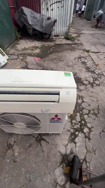 Điều hòa Mitsubishi Electric 9000 BTU Thái Lan. Mua bán Máy lạnh, điều hoà tại Huyện Thanh Trì Hà Nội được đăng bởi e huy 168 nguyễn xiển hình 1