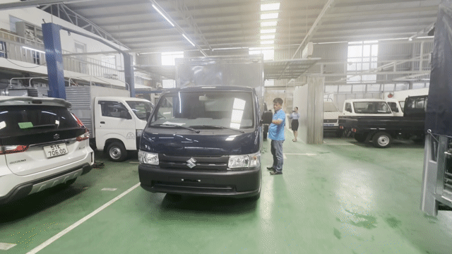 Xe tải Suzuki Carry Pro Thùng kín mở bửng cánh dơi. Mua bán Xe tải, xe ben tại Quận 7 Tp Hồ Chí Minh được đăng bởi Sơn 2 hình 1