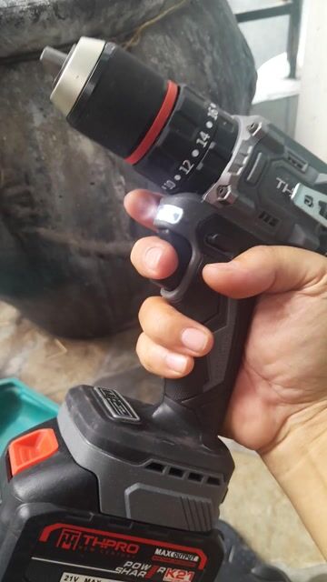 Máy khoan pin TH pro 7713. Mua bán Đồ chuyên dụng, Giống nuôi trồng tại Quận Tân Phú Tp Hồ Chí Minh được đăng bởi Sơn điện lạnh  hình 1