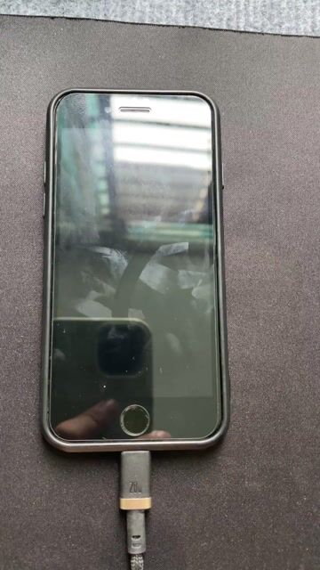 BÁN MÁY IPHONE CHÍNH CHỦ CÒN ĐẸP, XỊN. Mua bán Điện thoại tại Quận Bình Tân Tp Hồ Chí Minh được đăng bởi Hải Đăng hình 1