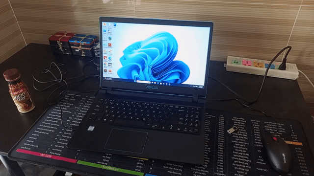Laptop Gaming Asus Blue i5-8250 Card VGA Rời 1050.. Mua bán Laptop tại Huyện Bình Chánh Tp Hồ Chí Minh được đăng bởi Tý Cầm Đồ hình 1