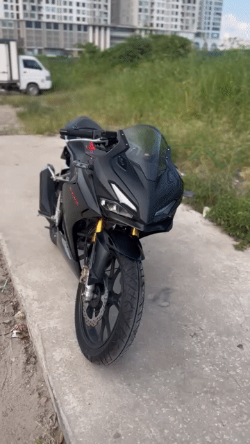 Honda CBR150R 2023 biển 29. Mua bán Xe máy tại Quận Thanh Xuân Hà Nội được đăng bởi Phú Lý hình 1