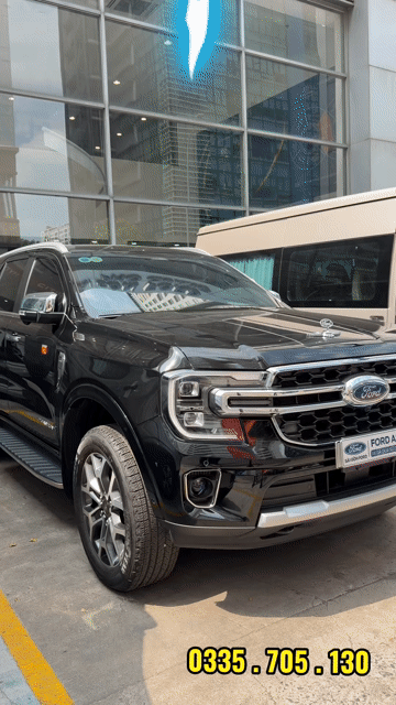 Ford Everest 2024 Titanium 4x4 Đen 12.000km. Mua bán Ô tô tại Quận Tân Bình Tp Hồ Chí Minh được đăng bởi Sài Gòn Ford hình 1