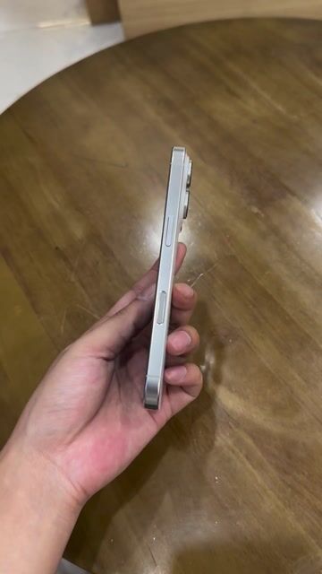 iPhone 16 Pro 256GB Trắng. Mua bán Điện thoại tại Quận Thanh Khê Đà Nẵng được đăng bởi Minh Tiến hình 1
