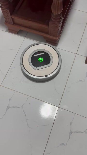 Robot hút bụi iRobot 770. Mua bán Thiết bị vệ sinh, nhà tắm tại Quận Bình Thuỷ Cần Thơ được đăng bởi Tâm hình 1
