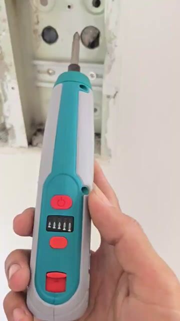 Máy siết vít dùng pin TOTAL TSDLI0403 4V. Mua bán Đồ chuyên dụng, Giống nuôi trồng tại Quận Ô Môn Cần Thơ được đăng bởi Duy Nguyễn Ô Môn hình 1