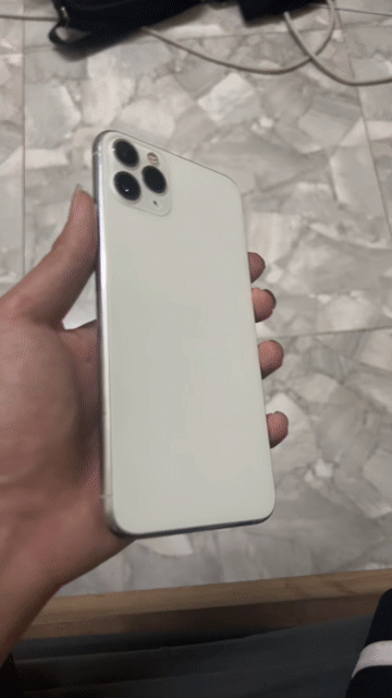 iPhone 11 Pro Max Bạc Màn thay Hư Face ID. Mua bán Điện thoại tại Quận Ngũ Hành Sơn Đà Nẵng được đăng bởi Quý Lê hình 1