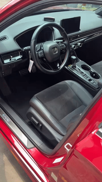 Honda Civic RS 2023 Đỏ 43.612 km. Mua bán Ô tô tại Quận Tân Bình Tp Hồ Chí Minh được đăng bởi Bùi Thy Thảo hình 1