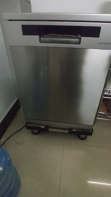Máy rửa chén THÁI LAN Junger DWJ-600 Inox 14 bộ. Mua bán Bếp, lò, đồ điện nhà bếp tại Quận Thốt Nốt Cần Thơ được đăng bởi Duy hình 1