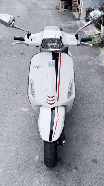 Vespa Sprint 2016 Trắng bs94 9chủ.sang tên được. Mua bán Xe máy tại Quận 6 Tp Hồ Chí Minh được đăng bởi DUNG hình 1