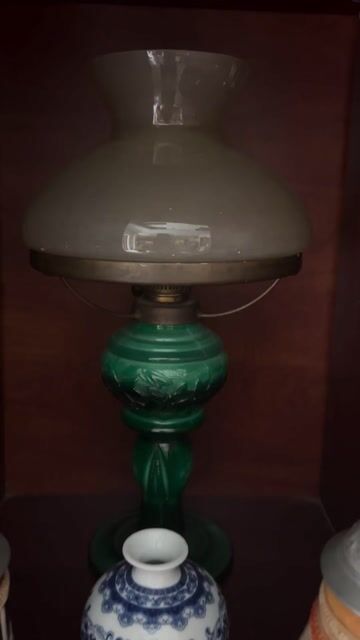 Đèn dầu Đá Xanh ngọc 40cm sưu tầm giá trị cao. Mua bán Đồ sưu tầm, đồ cổ tại Quận 3 Tp Hồ Chí Minh được đăng bởi Nguyễn Anh Sang hình 1