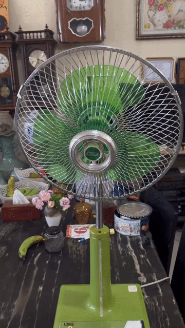 Quạt lửng Sharp Nhật Bản. Mua bán Quạt tại Huyện Củ Chi Tp Hồ Chí Minh được đăng bởi Tiến Dũng hình 1