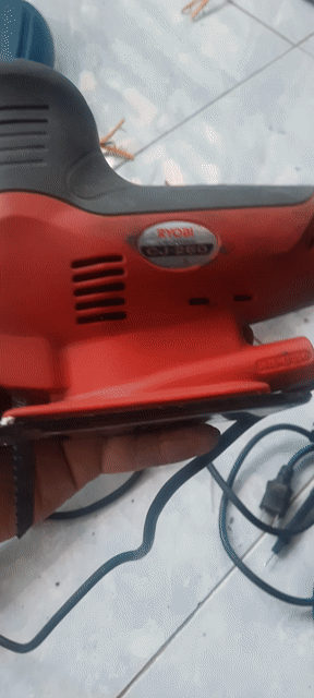 Máy cưa lọng Ryobi CJ-250 Đỏ Đen. Mua bán Đồ chuyên dụng, Giống nuôi trồng tại Huyện Long Hồ Vĩnh Long được đăng bởi nam hình 1