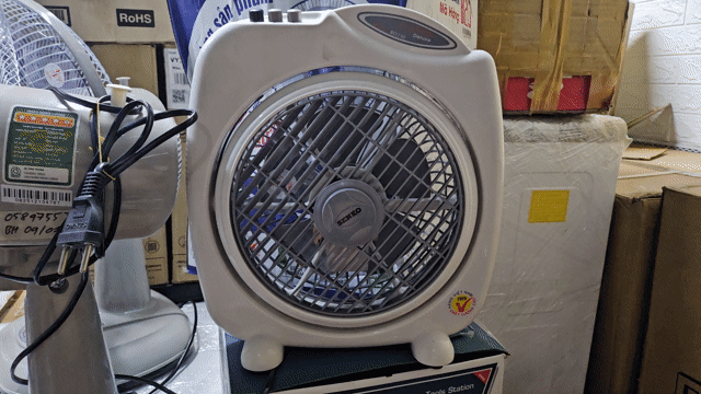 Quạt hộp SENKO BD230 28w, 2 tốc độ MỚI💯%,BH 2Năm.. Mua bán Quạt tại Quận 1 Tp Hồ Chí Minh được đăng bởi Xì Trum Vân hình 1