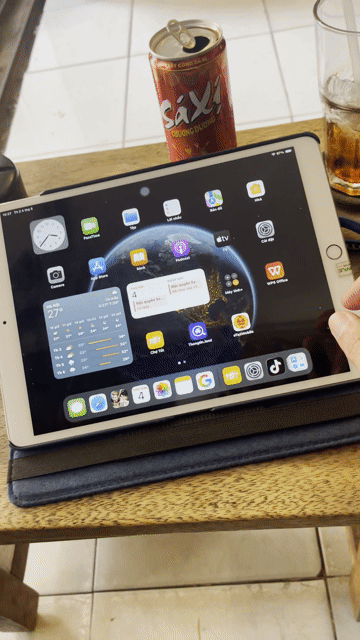 Apple iPad Pro 10.5 inch 256GB Hồng 98%. Mua bán Máy tính bảng tại Quận 3 Tp Hồ Chí Minh được đăng bởi Thai Son hình 1