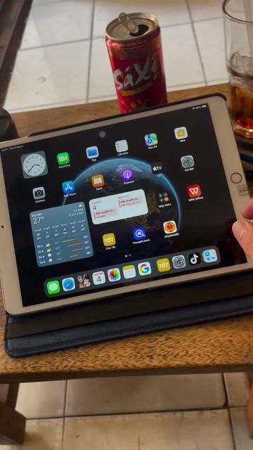 Apple iPad Pro 10.5 inch 256GB Hồng 98%. Mua bán Máy tính bảng tại Quận 3 Tp Hồ Chí Minh được đăng bởi Thai Son hình 1
