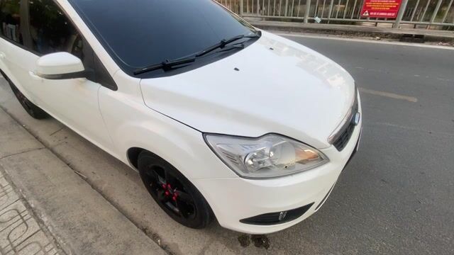 Ford Focus 5 chỗ Trắng. Mua bán Ô tô tại Quận Gò Vấp Tp Hồ Chí Minh được đăng bởi Duy Lâm hình 1
