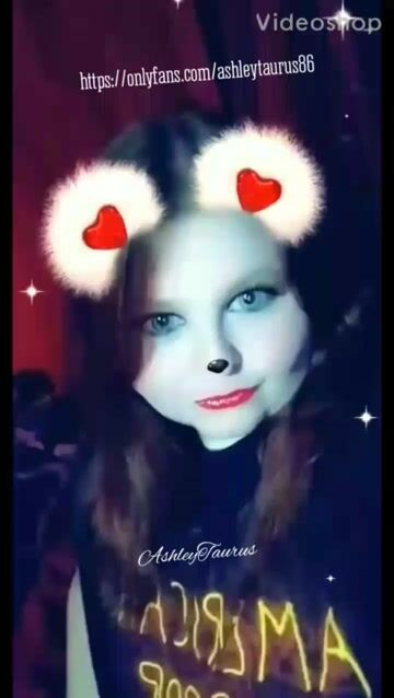 Model - Ashley Taurus bigass