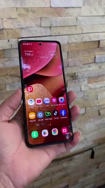 Samsung Z Flip 3 Đen 2 sim Mỹ. Mua bán Điện thoại tại Thành phố Thuận An Bình Dương được đăng bởi Kim Long hình 1