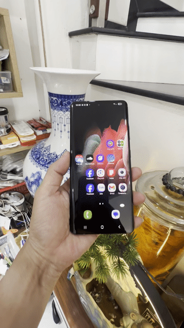 Samsung S21 Ultra 128GB Đen mỹ 12/128 đủ chức năng. Mua bán Điện thoại tại Quận Long Biên Hà Nội được đăng bởi ĐIỆN THOẠI AK TẬN TÂM TRÁCH NHIỆM hình 1
