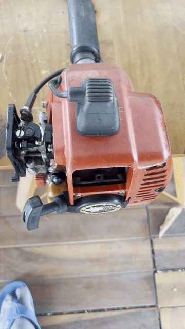 Máy cắt cỏ Robin NB211 Đỏ. Mua bán Đồ chuyên dụng, Giống nuôi trồng tại Thành phố Sóc Trăng Sóc Trăng được đăng bởi Thanh Hong hình 1