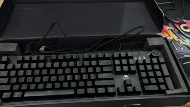 Bàn phím cơ HP K10G Đen RGB. Mua bán Phụ kiện (Màn hình, Chuột...) tại Quận Hà Đông Hà Nội được đăng bởi Oanh pA hình 1
