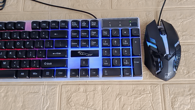 Bộ phím chuột Logitech G21B Trắng Đen LED Giả cơ. Mua bán Phụ kiện (Màn hình, Chuột...) tại Quận Ninh Kiều Cần Thơ được đăng bởi Nguyễn lộc hình 1