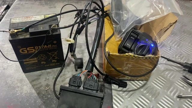 Khóa smatkey lên cho vision ab lead Vario như mới. Mua bán Phụ tùng xe tại Huyện Hóc Môn Tp Hồ Chí Minh được đăng bởi cubincuto hình 1