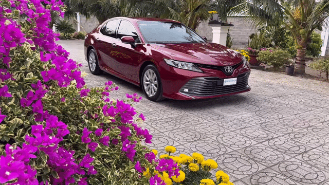 Toyota Camry 2.0G 2020, đk 2021, nhập Thái. Mua bán Ô tô tại Quận Ninh Kiều Cần Thơ được đăng bởi TÂN THÀNH AUTO  hình 1