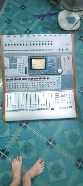 mixer số Tascam DM-3200. Mua bán Tivi, Âm thanh tại Thành phố Dĩ An Bình Dương được đăng bởi Nhật Hoàng  điện  máy  hình 1