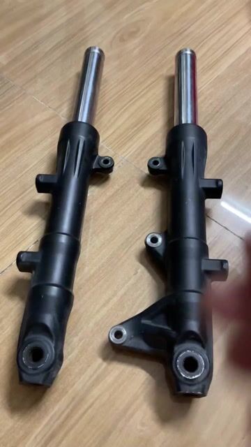 Phuộc xe máy Win X V2 Đen. Mua bán Phụ tùng xe tại Quận Ninh Kiều Cần Thơ được đăng bởi Lá Xanh hình 1