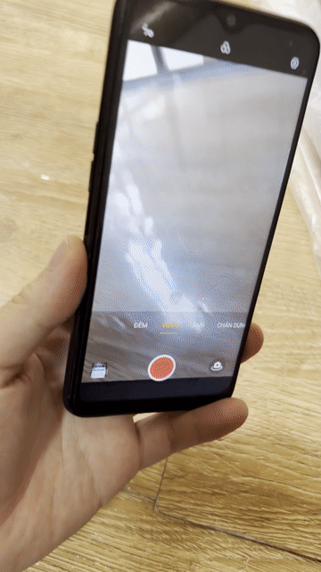 Realme 3 32GB Đen xanh. Mua bán Điện thoại tại Quận Bắc Từ Liêm Hà Nội được đăng bởi DANG THE QUYNH hình 1