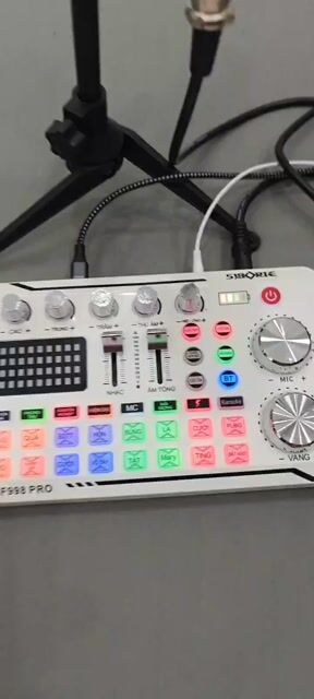 Microphone Siberie F998 Pro. Mua bán Tivi, Âm thanh tại Huyện Cần Giuộc Long An được đăng bởi Nguyen Trung Truc hình 1