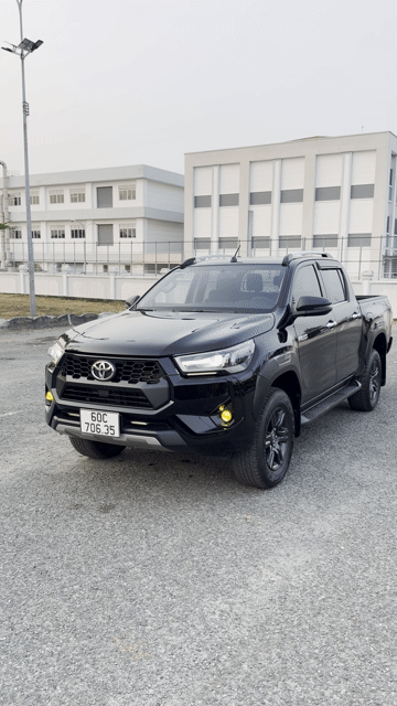 Toyota Hilux 2024 4x2 AT Đen. Mua bán Ô tô tại Huyện Trảng Bom Đồng Nai được đăng bởi CẦM ĐỒ PHƯỚC KHÁNH HUY 2 hình 1