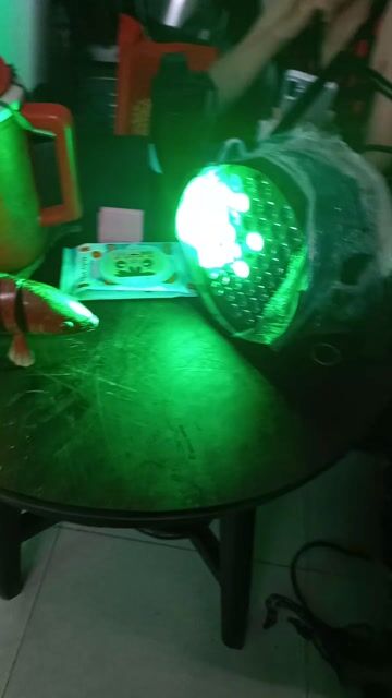 Đèn sân khấu LED Đen. Mua bán Đèn tại Quận 1 Tp Hồ Chí Minh được đăng bởi Anh Phát  hình 1