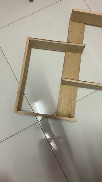 kệ sách gỗ thông deco trang trí. Mua bán Tủ, kệ gia đình tại Thành phố Trà Vinh Trà Vinh được đăng bởi Lại Oanh hình 1