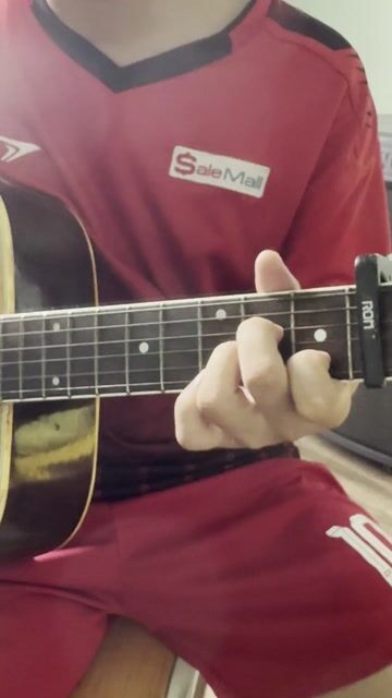 Đàn guitar Morris đã sử dụng. Mua bán Nhạc cụ tại Huyện Thanh Trì Hà Nội được đăng bởi Hải hình 1