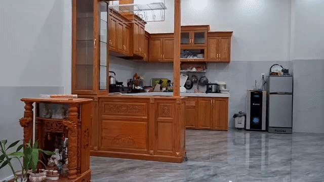 Quày bar, tủ bếp gỗ sồi. Mua bán Tủ, kệ gia đình tại Quận 12 Tp Hồ Chí Minh được đăng bởi XƯỞNG GỖ LÂM PHÁT hình 1