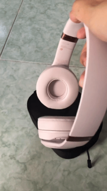 Tai nghe Beats Solo 4 Hồng Đã sử dụng. Mua bán Tivi, Âm thanh tại Quận Tân Phú Tp Hồ Chí Minh được đăng bởi Quỳnh hình 1