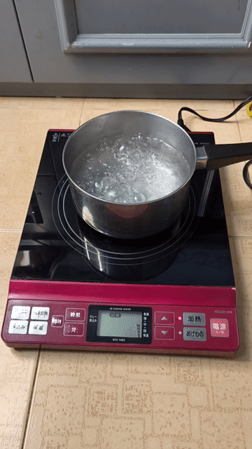 BẾP TỪ KOIZUMI/JAPAN/ĐIỆN 10VOLT. Mua bán Bếp, lò, đồ điện nhà bếp tại Quận Hai Bà Trưng Hà Nội được đăng bởi QUỐC TUẤN JAPAN hình 1