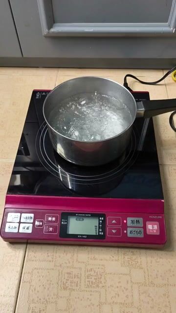 BẾP TỪ KOIZUMI/JAPAN/ĐIỆN 10VOLT. Mua bán Bếp, lò, đồ điện nhà bếp tại Quận Hai Bà Trưng Hà Nội được đăng bởi QUỐC TUẤN JAPAN hình 1