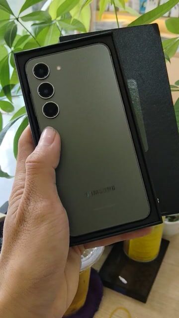 Samsung S23 256Gb Zin Full Đẹp Chính Hãng 😍. Mua bán Điện thoại tại Quận Hải Châu Đà Nẵng được đăng bởi MiPhone hình 1