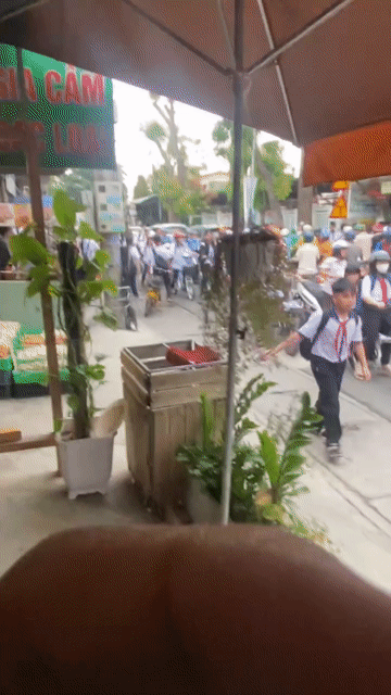 Cho thuê Văn phòng, Mặt bằng kinh doanh Thành phố Thuận An Bình Dương diện tích 100 m² giá 8 triệu/tháng