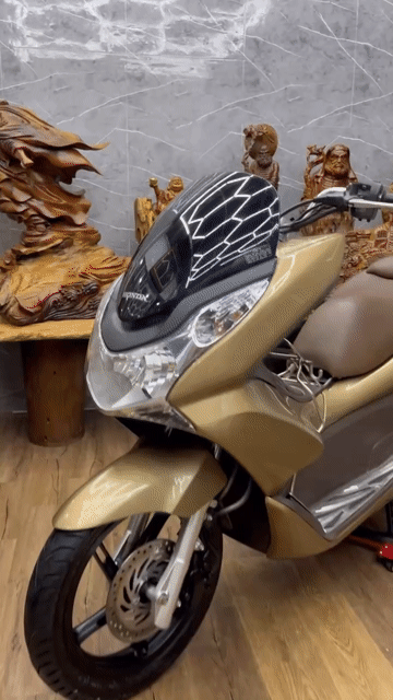 Honda PCX chính chủ biển SG máy bao êm. Mua bán Xe máy tại Quận 7 Tp Hồ Chí Minh được đăng bởi Xe Cũ Hiếu CT hình 1