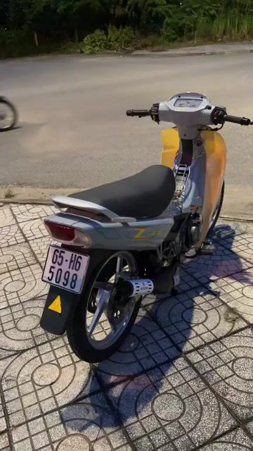 Xipo 2002 cực kỳ chuẩn đồ zin full xe giấy zin. Mua bán Xe máy tại Huyện Cờ Đỏ Cần Thơ được đăng bởi Hien hình 1