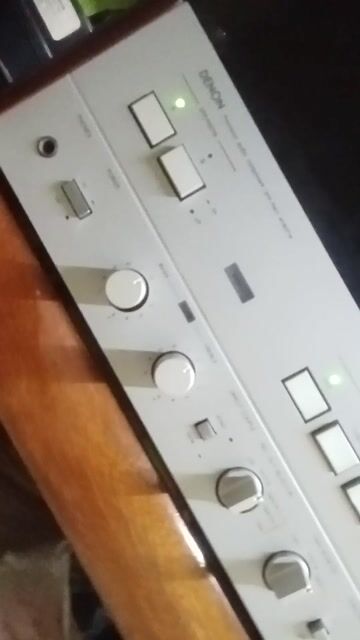 Amply Denon PMA-550 Bạc. Mua bán Tivi, Âm thanh tại Quận Hải Châu Đà Nẵng được đăng bởi Đỗ Tùy Nguyện  hình 1